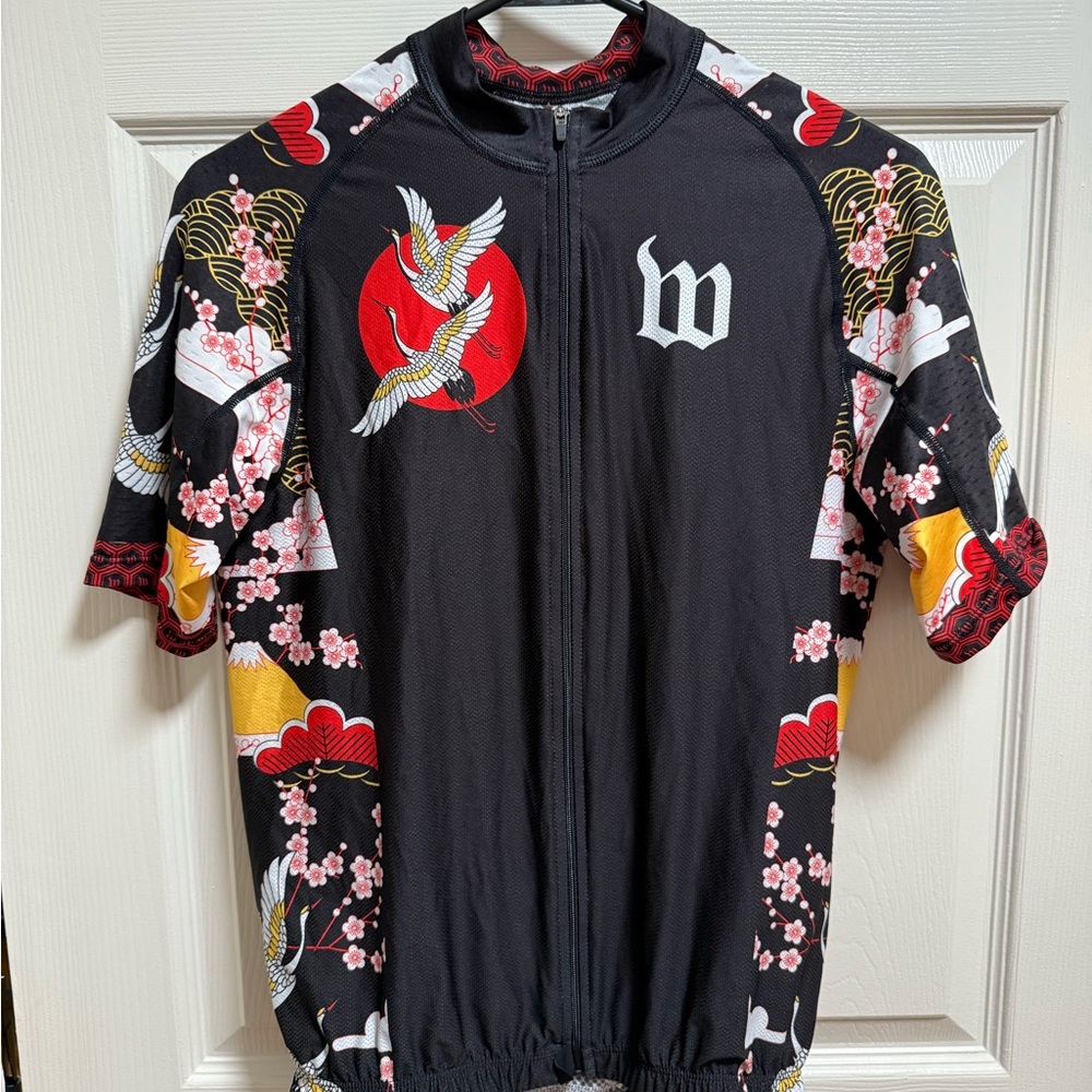 Men's Black Cycling Jersey with Red and Gold Crane Motif